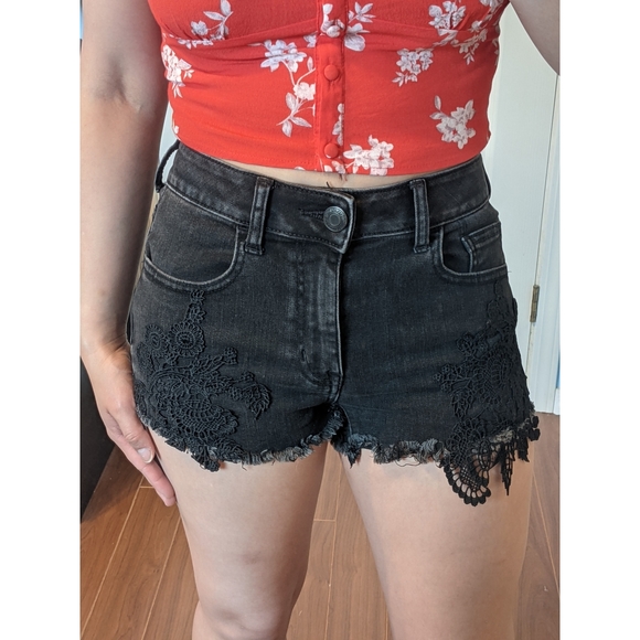 3/$20! AE Super Super Stretch Denim Lace Shorts - Picture 11 of 14